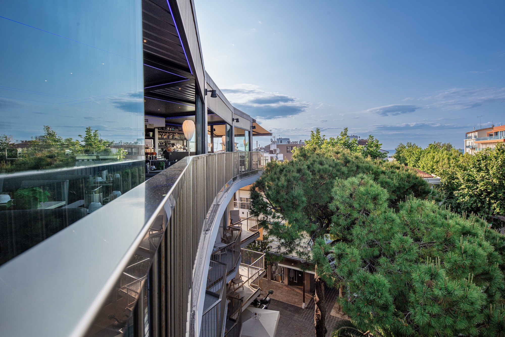 Suites Hotel Monaco Lignano The View Bar 4